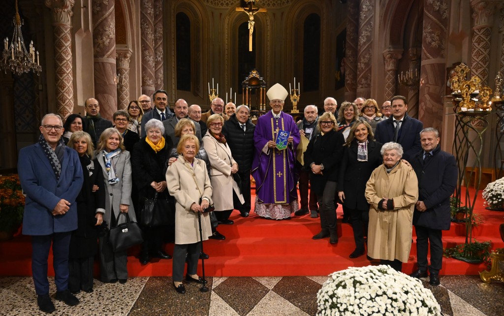 I Lions canavesani ricordano i loro defunti in una serata dedicata alla riflessione e all'arte